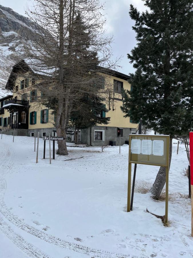 Hotel Fex Силс Мария Екстериор снимка